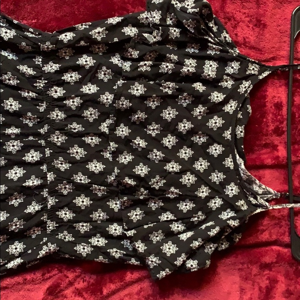 2 rompers - Picture 4 of 4